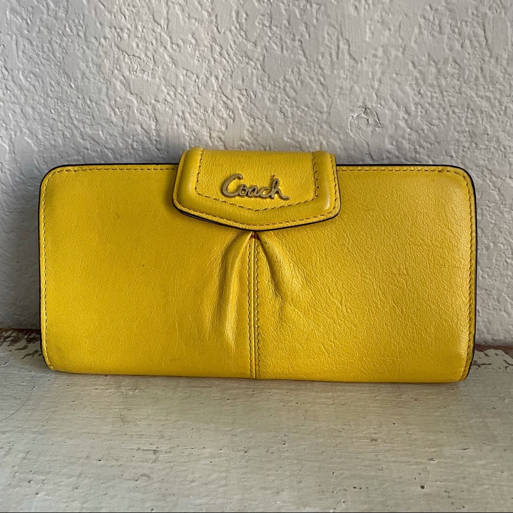 Coach Ashley Leather pleated Wallet bright yellow